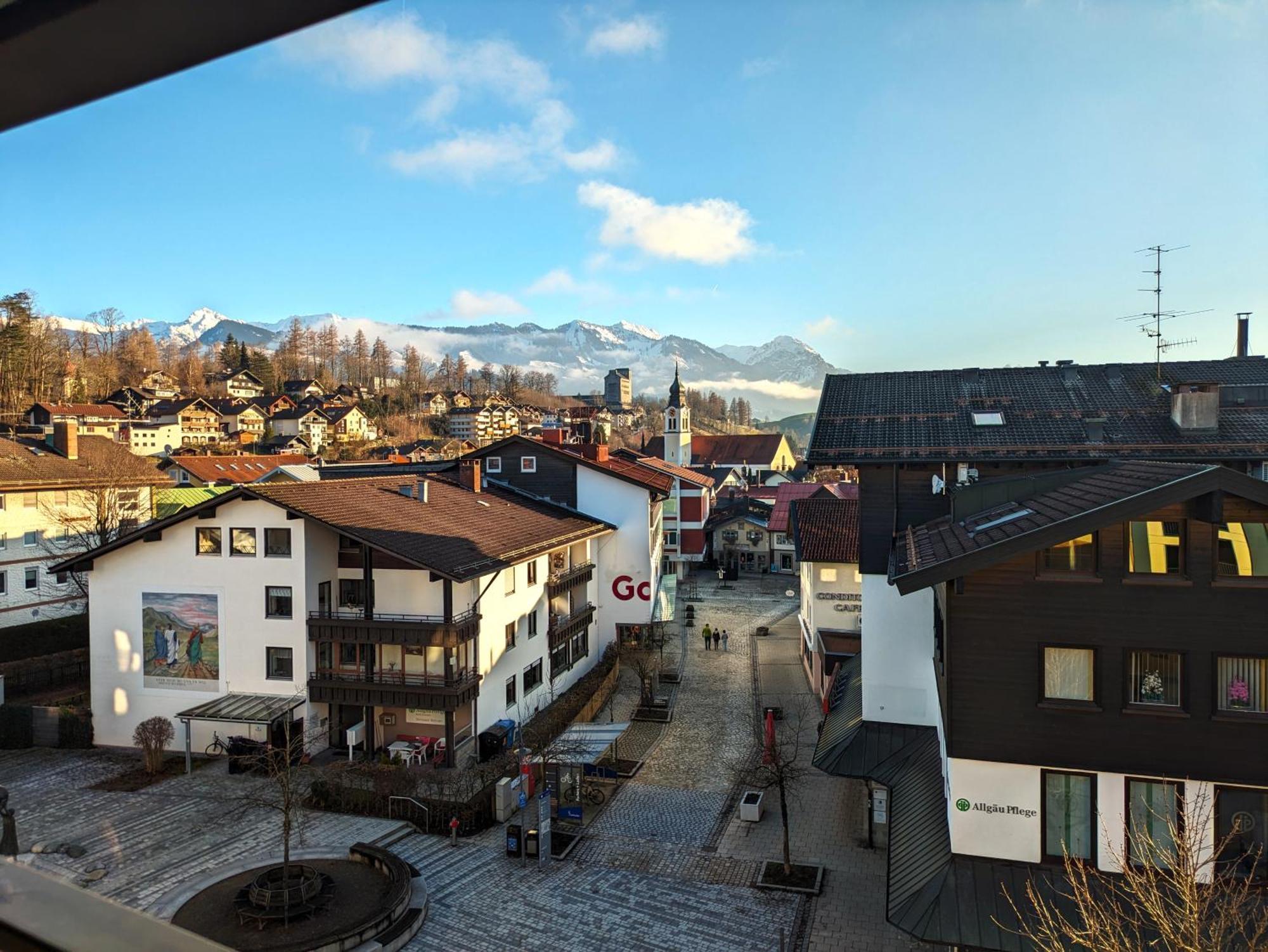Hotel Zum Goldenen Hirsch Зонтгофен Екстер'єр фото